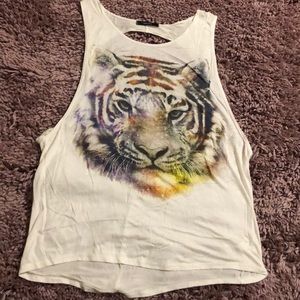 Tiger tee